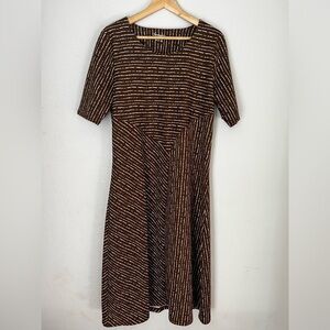 Serengeti Mid-length Brown Dress Size L